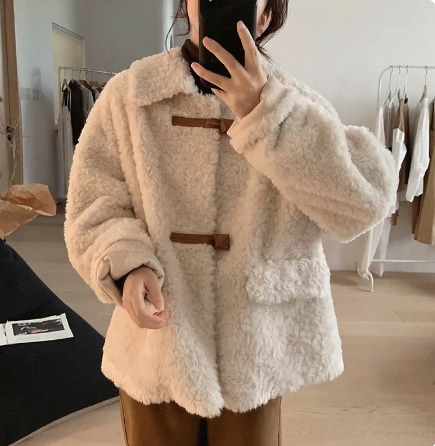 アウター ジャケット レギュラー丈 長袖 レギュラー袖 スリム もこもこ ふわふわ ポケット 前開き ポリエステル ウール 厚手 ベルベット 大人可愛い カジュアル お洒落 大人女子 ラブリー