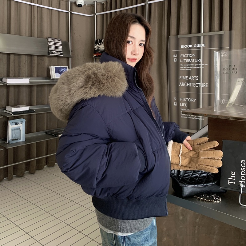 冬の毛糸の連帽ウエストを厚くした短いダウン綿入れ女性