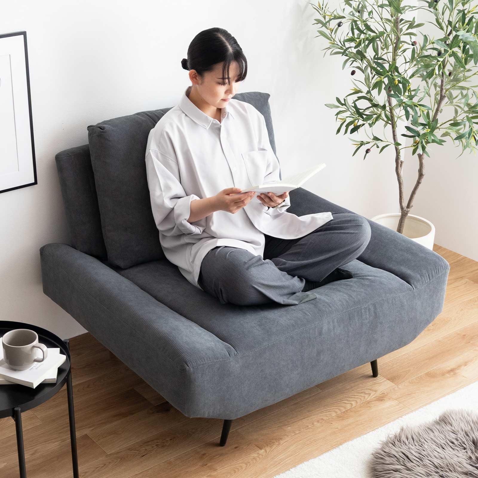家具350 一人掛け ソファー 幅109 コーデュロイ ブラックアイアン脚 ゆったり 広々座面 1人用 ワイド クッション付き ダークグレー 146026