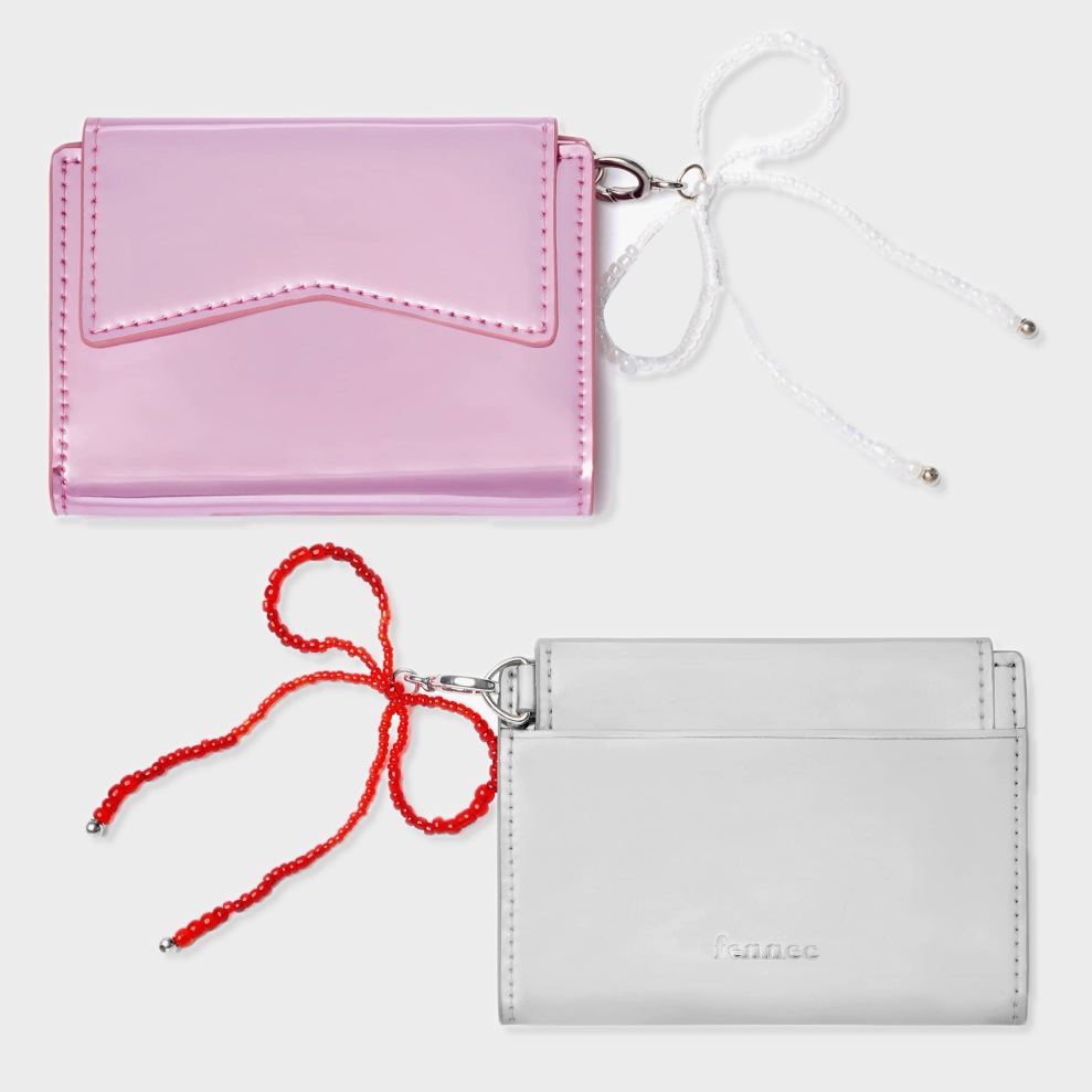 RIBBON FLAP CARD CASE