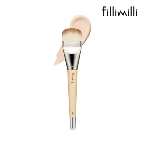 Qoo10] fillimilli 【公式】S密着フラットファンデーションブ : メイク小物