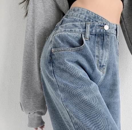 デニムワイドパンツ ボトムス パンツ ロング ロング丈 マキシ マキシ丈 ストレート かわいい 大人可愛い きれいめ シンプル カジュアル 大人 上品 おしゃれ メンズライク マニッシュ ボーイッシュ 4,764円