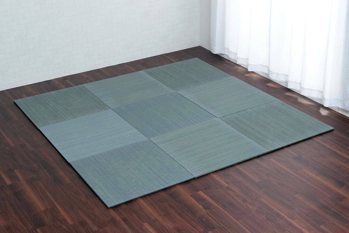 い草 置き畳 フローリング対応 70*70*1.5cm 9枚組　防炎 青森産天然ヒバ由来成分 抗菌 防臭 フローリング対応 シンプル モダン おしゃれ 空間 消臭 滑り止め