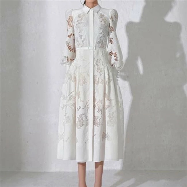 ホワイト マキシ丈ロング丈　ロングドレス　スカート 二次会ドレス フォーマルドレス　春 夏 秋 冬 パーティドレス 二次会 2次会 レース 成人式 同窓会 謝恩会 大学生 服装 入学式 卒業式 か