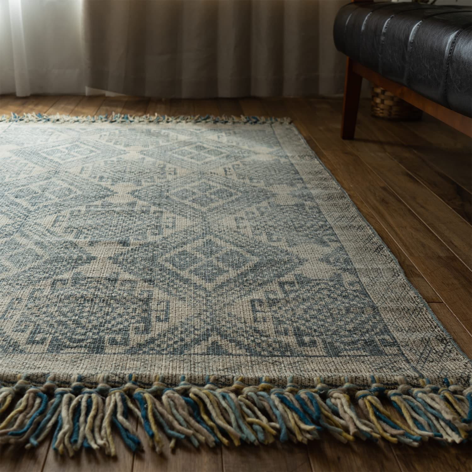 サヤンサヤン キリム柄 手織り ラグ マット ジェミニ 100x150 1畳 薄い ブルー インド綿