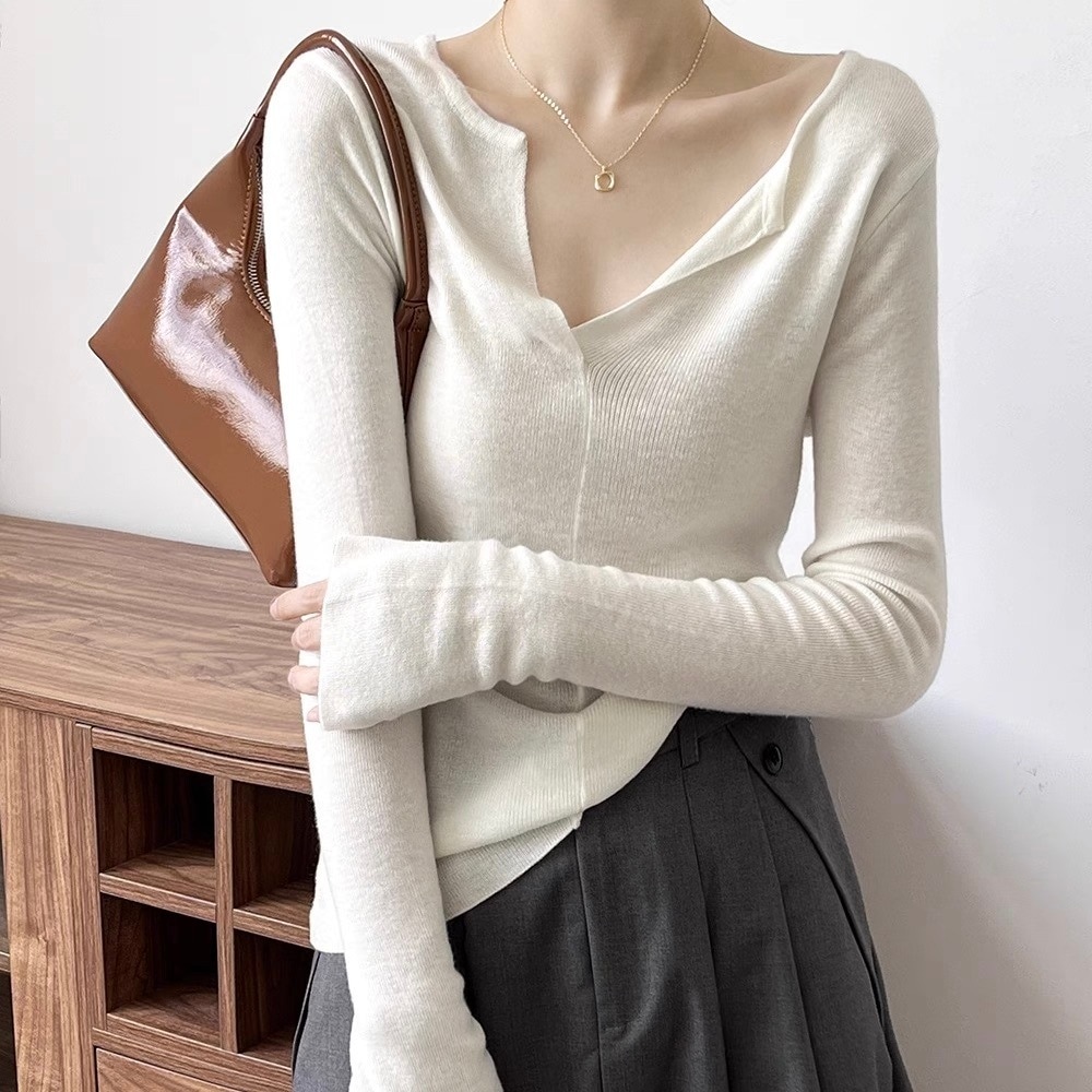 レディース トップス ニット セーター 長袖 Vネック タイト スリム 細身 スマート フェミニン ストリート アメカジ 薄手 かわいい 大人可愛い シンプル カジュアル おしゃれ こなれ感 ラフ 4,844円