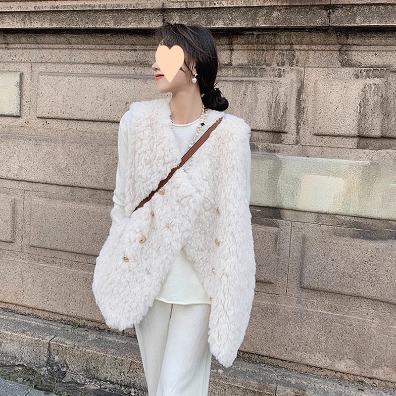 女性のためのラムウールベスト2025秋冬新しい韓国スタイルの小さな香りのベストとファーベストジャケット