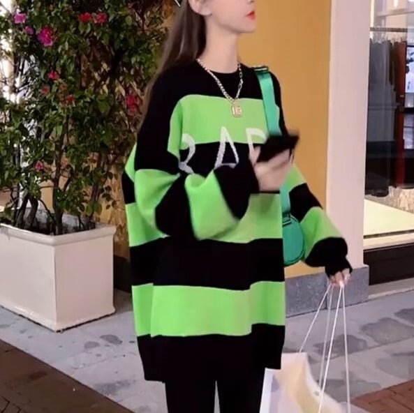 4色 トップス ニット セーター レディース 秋冬 カジュアル ゆったり 長袖 オーバーサイズ 長袖 ドロップショルダー Uネック クルーネック 襟なし ノーカラー Iライン プルオーバー 白 ホワイ