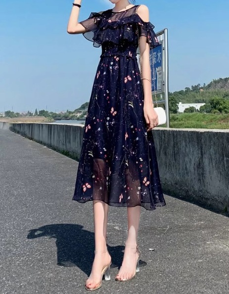 レディース ワンピース 半袖 ワイド フレア Aライン 肌見せ かわいい 大人可愛い シンプル カジュアル おしゃれ レトロ ガーリー モード系 とろみ感 ラブリー キュート ナチュラル 花柄