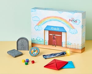 深夜セール！即購入可！韓国限定　イカゲーム　おもちゃセット Amazon | 韓国民俗遊びセット(イカゲームコレクション