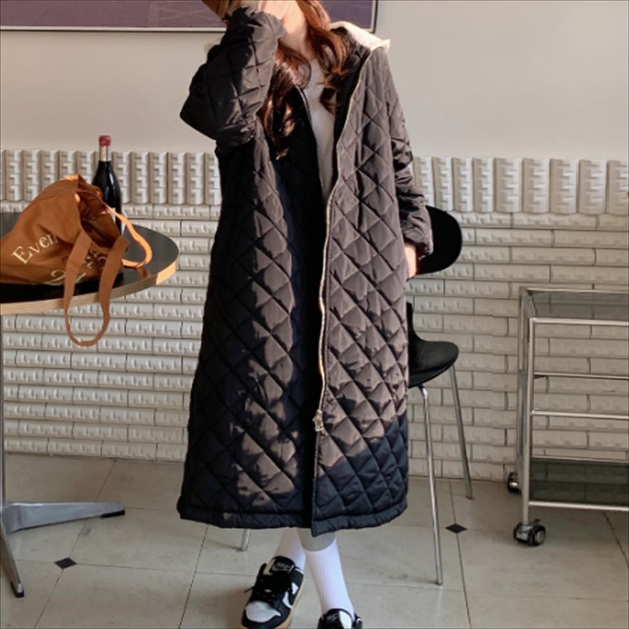 アウター コート 2色 羽織り ダウンジャケット キルティングジャケット ロング ロング丈 アンクル丈 マキシ丈 袖あり 長袖 Vネック フレア Aライン 無地 かわいい 大人可愛い