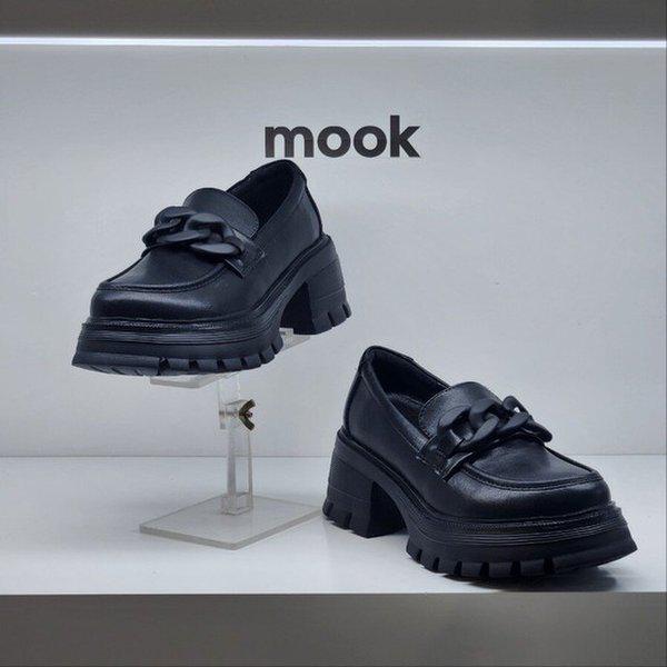 チャンキーチェーンカジュアルローファー 522203 AA HPGD1SD 19,034円