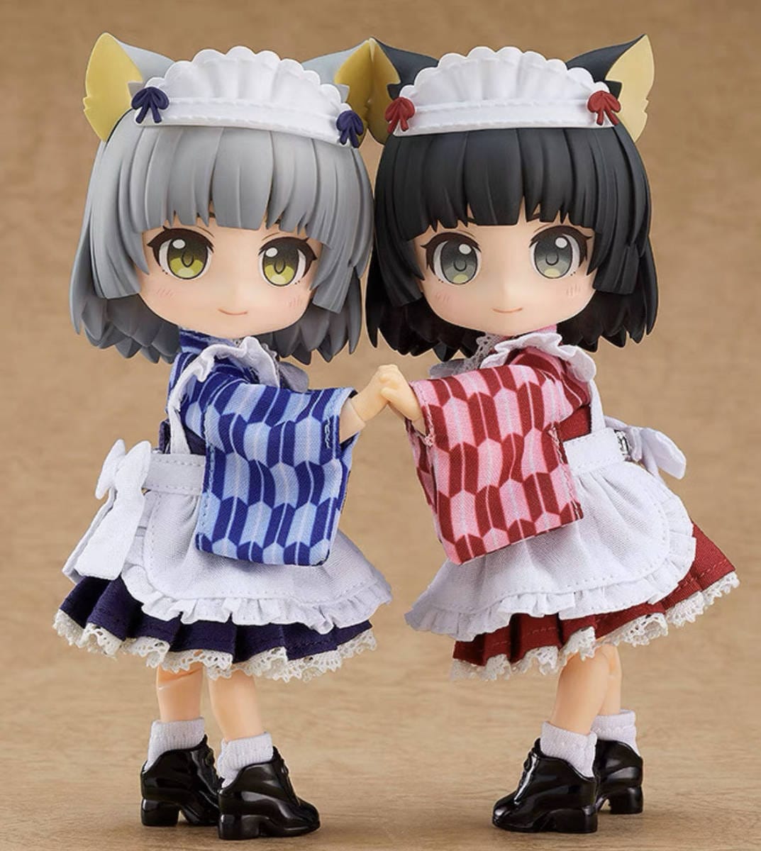 二体セットGSC　グッドスマイルカンパニー　ねんどろいどどーる 猫耳メイド：ユキ＆サクラ
