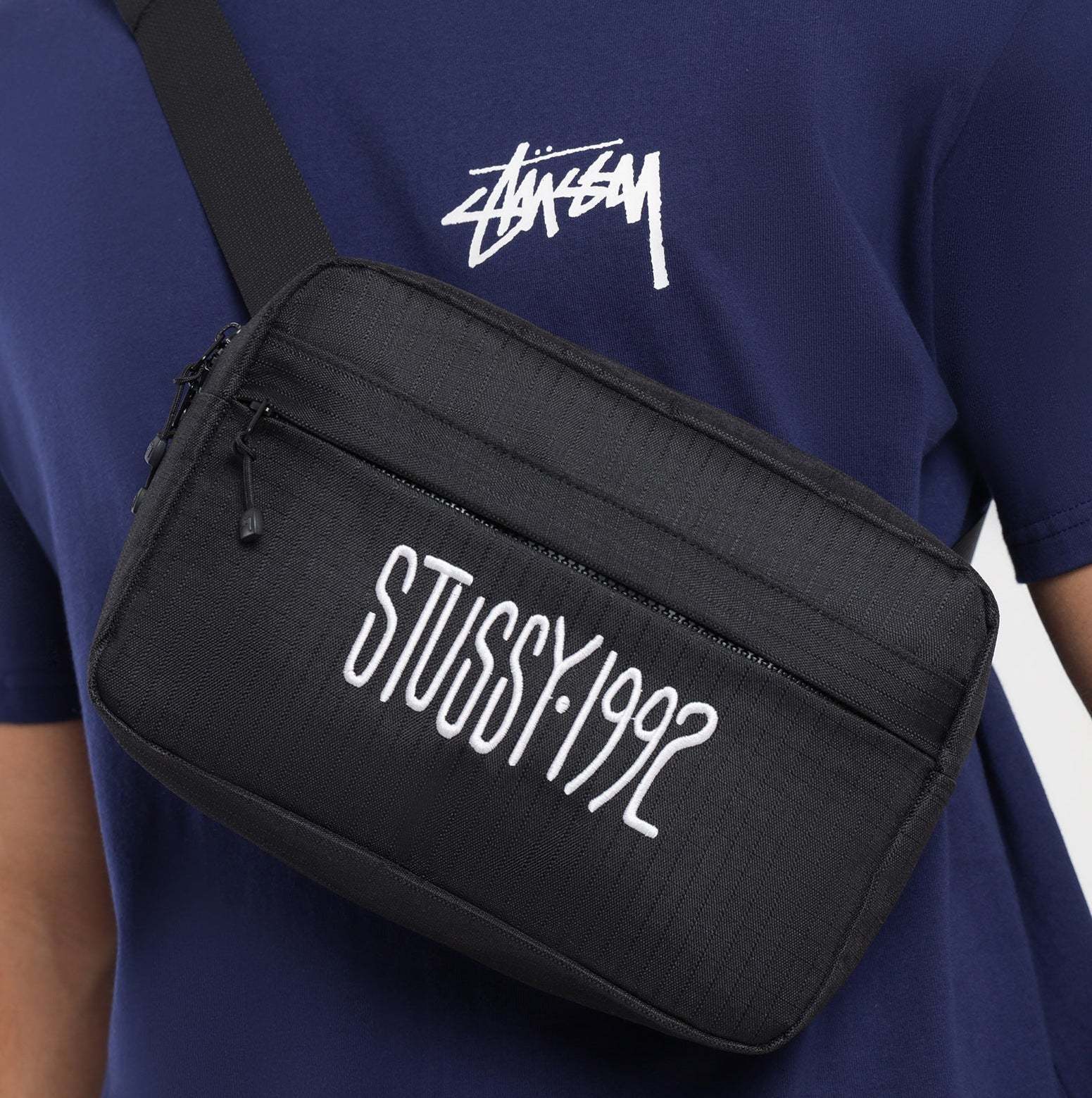 Stussy 1992 Team Shoulder Bag in Black バッグ ステューシー