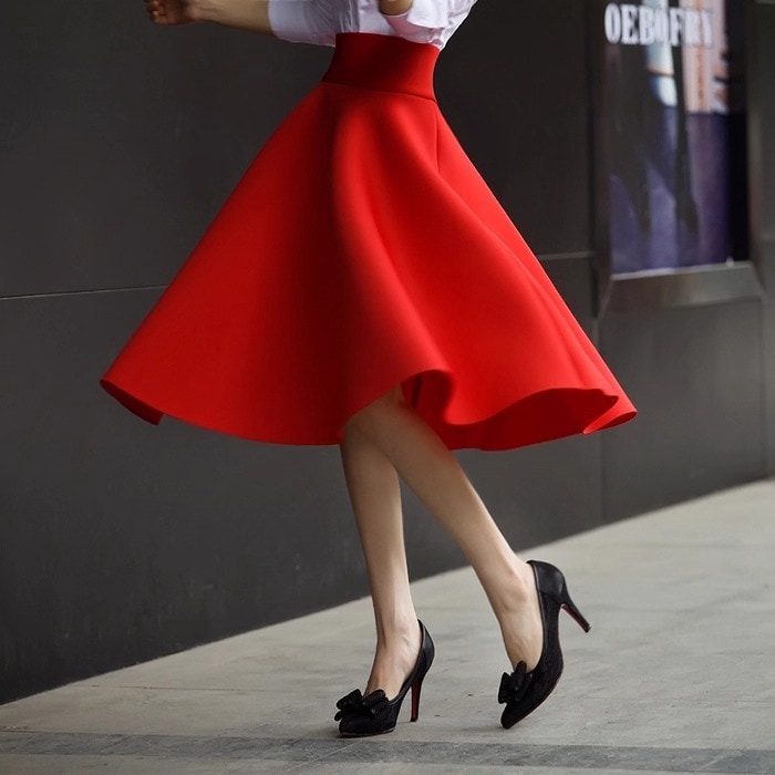 レディース スカート アンブレラスカート スウィングスカート 膝丈 Aライン ドレープ フェミニン ハイウエスト コンサバ 大人可愛い きれいめ シンプル 上品 おしゃれ レトロ ガーリー エレガント