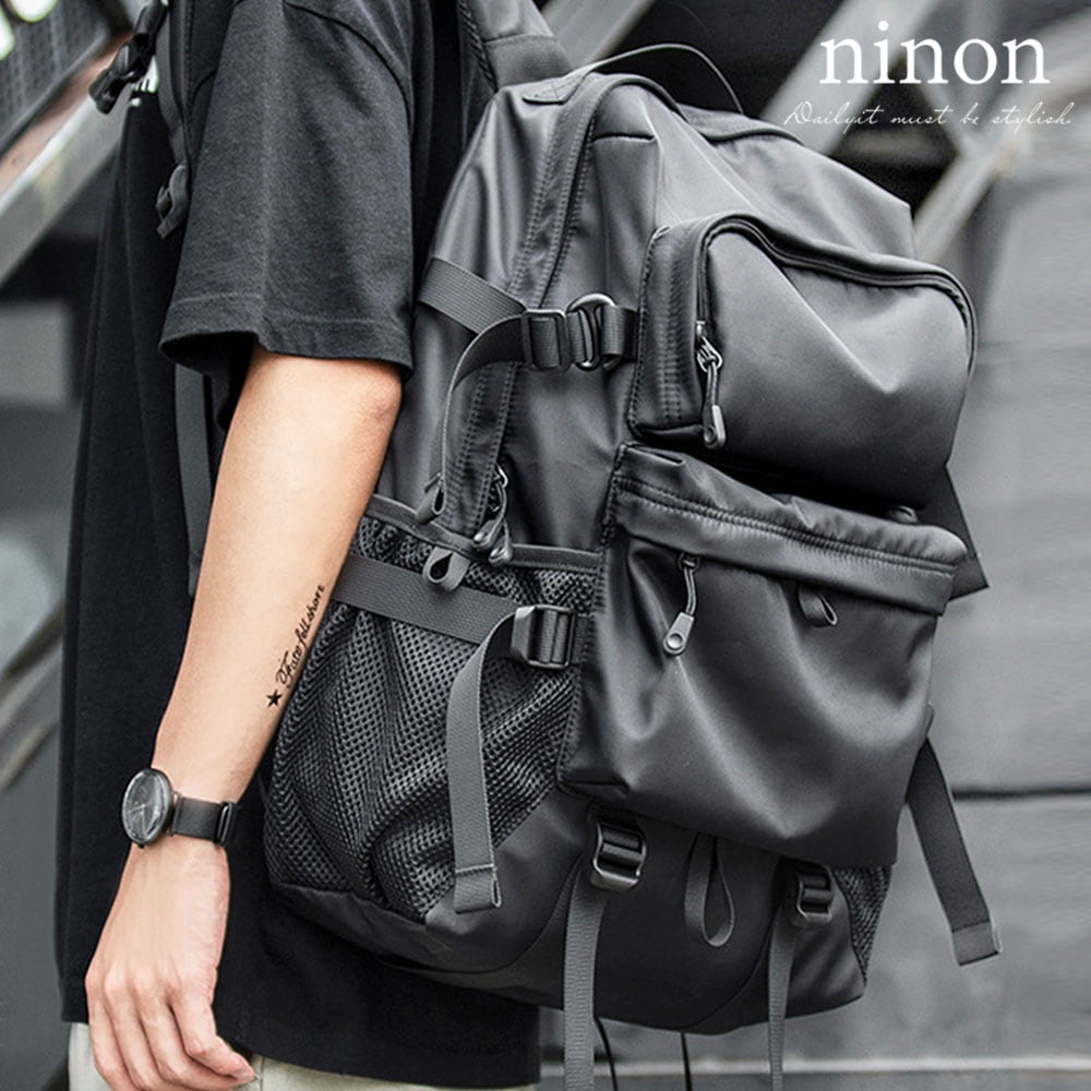 リュック レディース メンズ リュックサック 大容量 通勤 通学 女子 防水 ビジネスリュック バックパック おしゃれ ビジネス 黒 シンプル 旅行 マザーズリュック ママバッグ 多機能 スマート 男