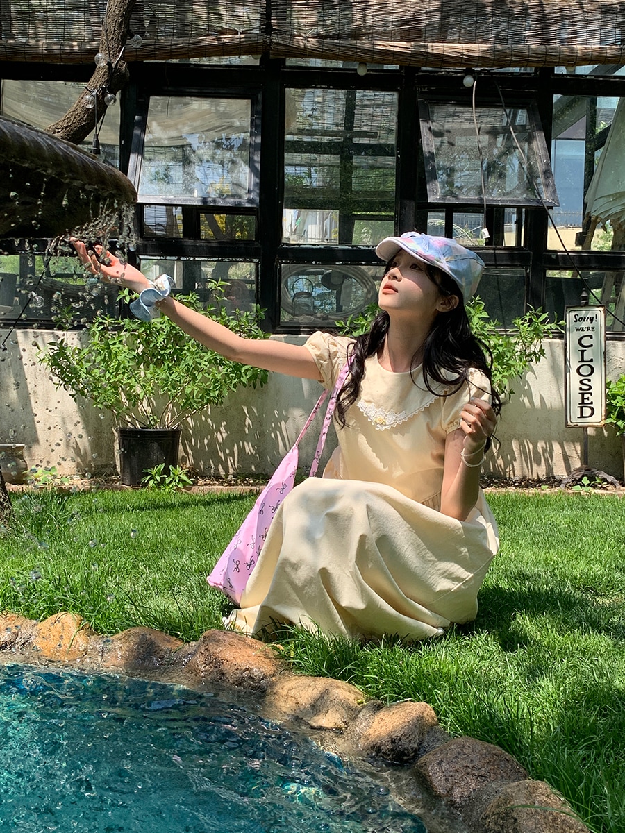 優しい風レース甘く年齢を軽減するミドル丈のウエスト絞りプリンセスドレス