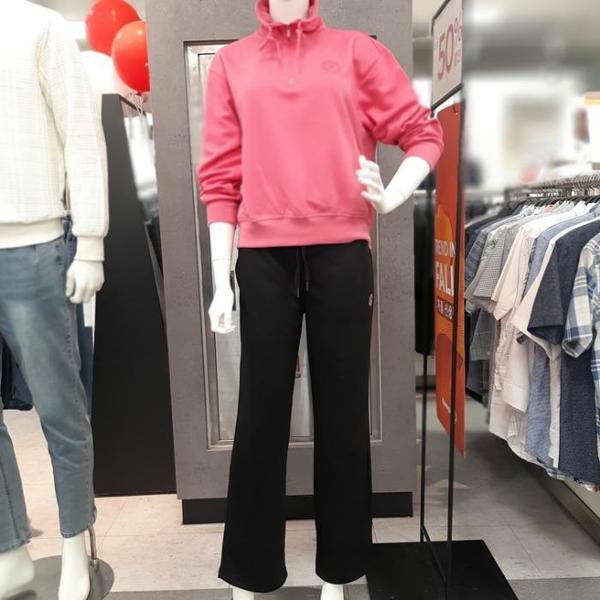 HC09 秋の女性 デイリー トレーニングパンツ かわいいストレートフィットで毎日着やすいトレ (S41218098)