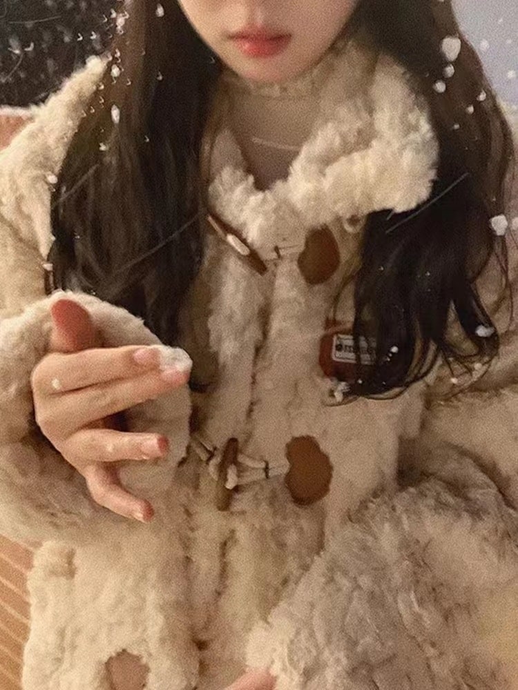 厚手 人気アウター 韓国ファッション 24の新作うさぎの毛を模したハート型牛角ボタン減齢モコモコ保温毛皮のラムの毛のコート