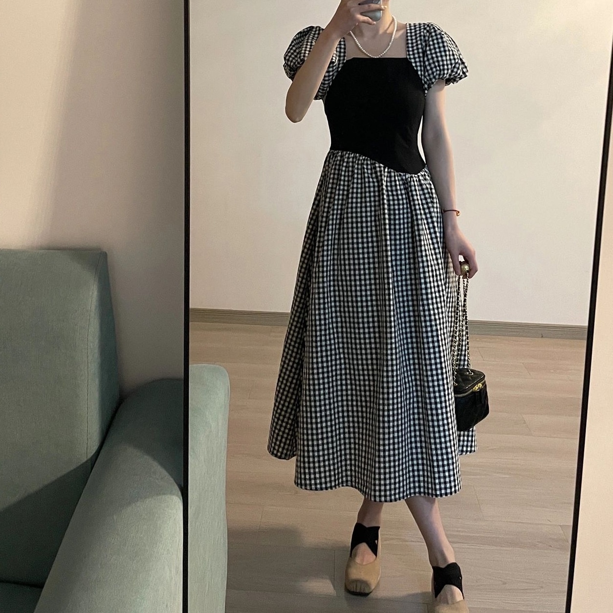 ワンピース レディース ロングワンピース S M L XL 韓国 フレアワンピース ギンガムチェック タック アシンメトリー 変形 スクエアネック 半袖 パフスリーブ ミモレ丈 ギャザー サマードレス 5,410円