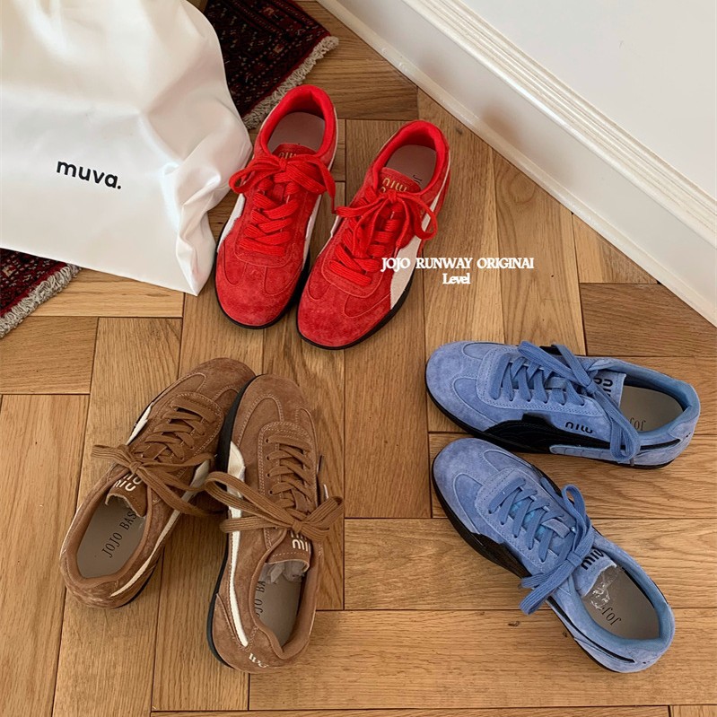 Brkenstock Shoesレディースシューズトレンディなシングルシューズ2025新しい春のホットドイツのトレーニングシューズカジュアルスポーツフォレストガンプシューズシューズ