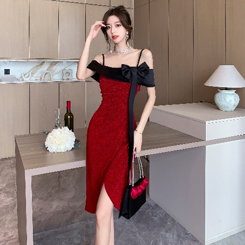 一字領路肩ガーター亮糸ワンピースワインレッドイブニングドレス
