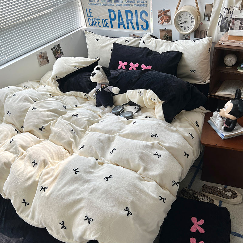 秋冬ミルクレーヨン4枚セットコーラルレーヨン両面厚手加絨布団カバーシーツフランネルベッド3枚セット 4,927円