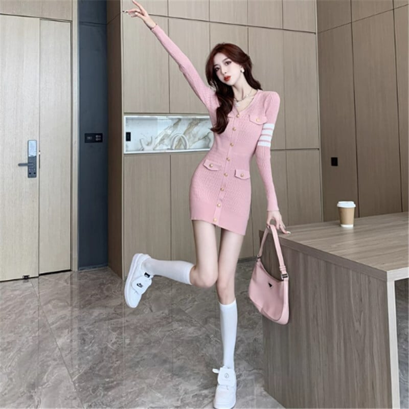 ワンピース ミニスカート ミニ ミニ丈 ミニワンピース 袖あり 長袖 Vネック レギュラー ハイウエスト かわいい 大人可愛い きれいめ シンプル カジュアル 大人 上品 おしゃれ お洒落 かっこいい