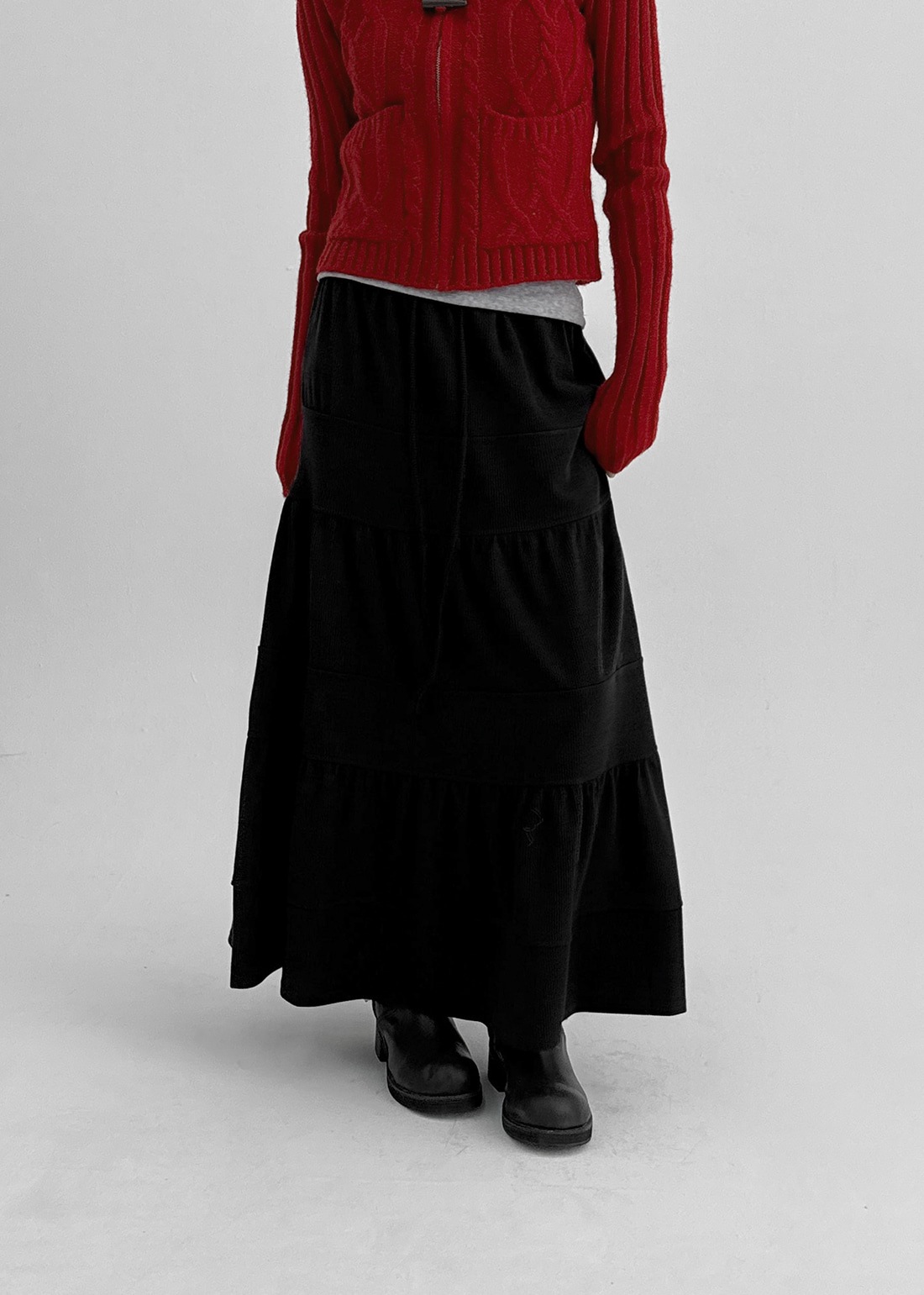 オムフリルカンカンロングスカート