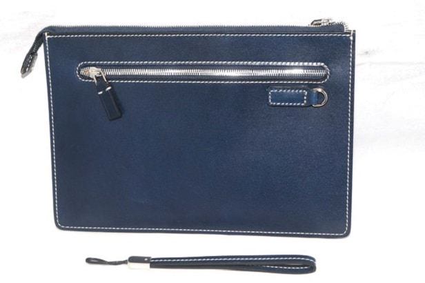 プレゼントクラッチバッグ レザー