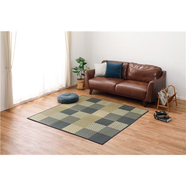 い草ラグ（裏貼り） 穂まれ ブラック 約176x176cm