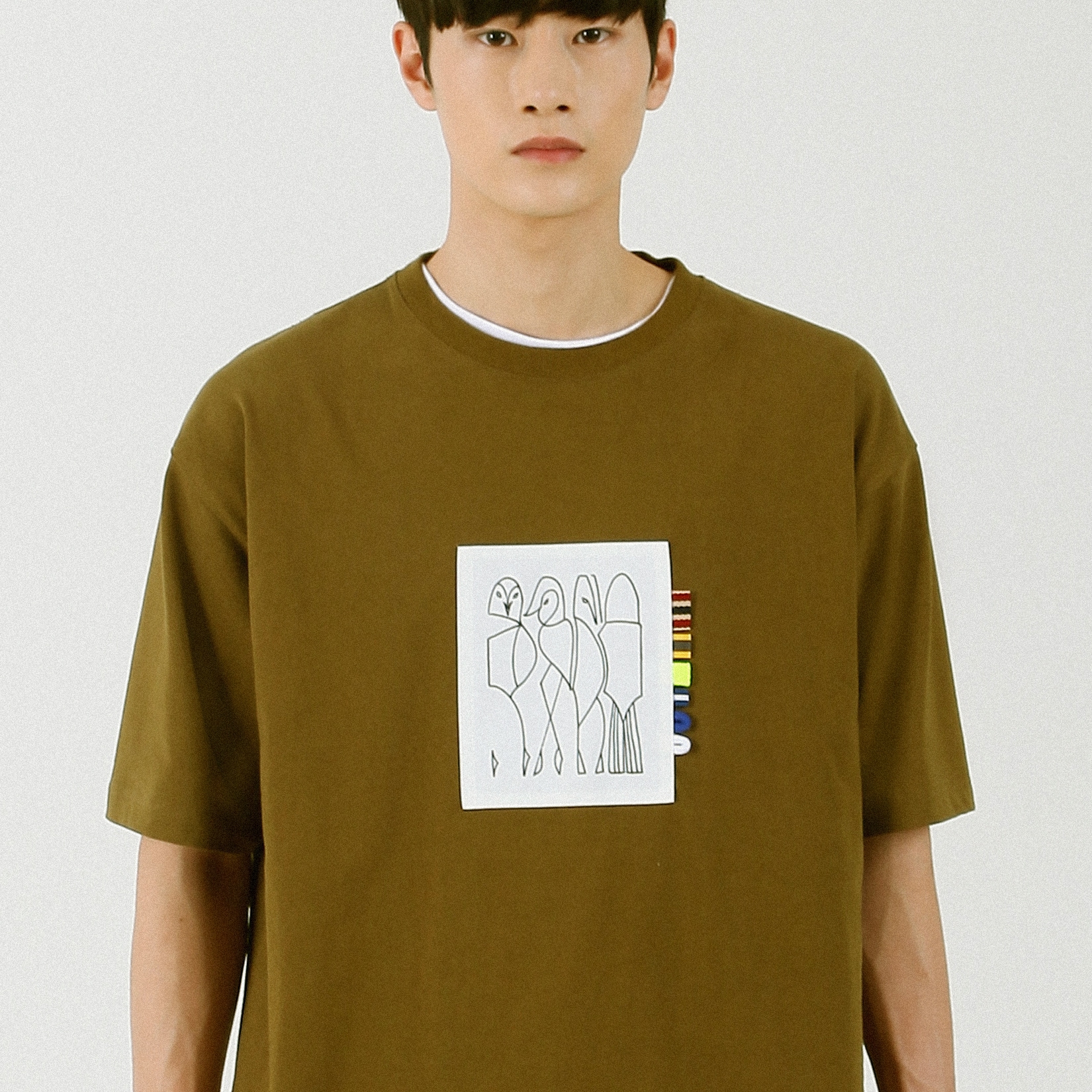 SIDE OF THE PATCH T-SHIRT_KHAKI BROWN 韓国半袖Tシャツ