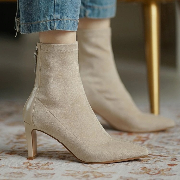 ショート ブーツ レディース スエード ポインテッドトゥ 5cm 7cm ミドル ヒール ファスナー 美脚 大人可愛い きれいめ シンプル 上品 黒 ベージュ 22cm 23cm 24cm 25cm