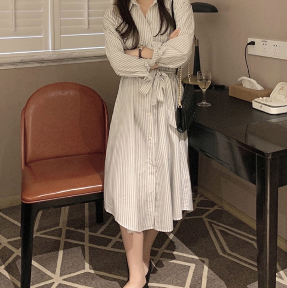 ワンピース デート かわいい 大人可愛い きれいめ シンプル カジュアル 大人 上品 おしゃれ ウエストマーク リボン ストライプ 長袖 ロング丈 ホワイト ブルー 夏 春 秋 お出かけ ママ 韓国 5,150円