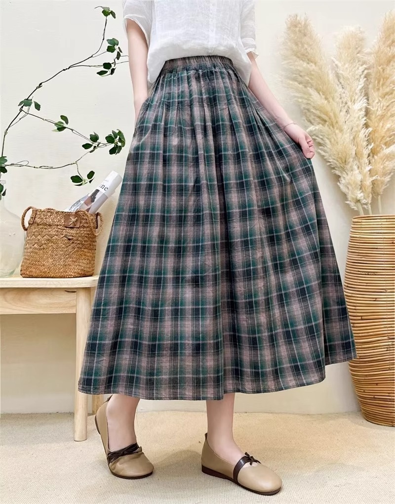 ボトムス スカート ロングスカート ウエストゴム ポケット Aライン ロング丈 かわいい 大人可愛い きれいめ シンプル 上品 おしゃれ かっこいい カジュアル レトロ こなれ感 個性的 ラフ 主役級