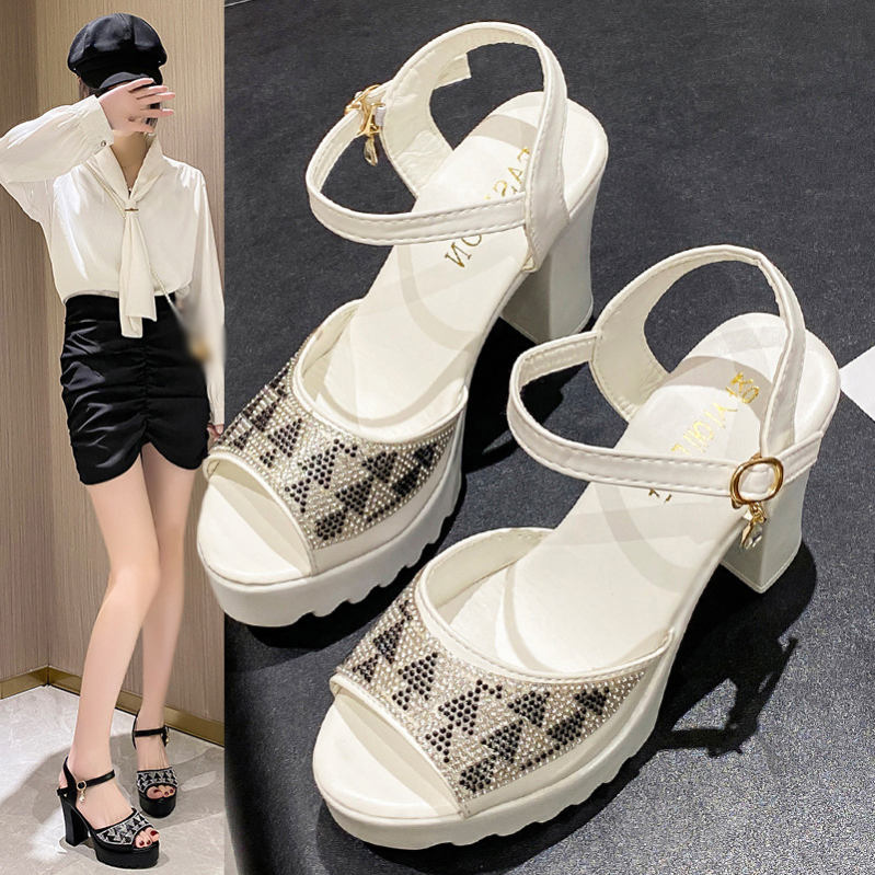 300円OFFクーポン サンダル レディース ヒール 歩きやすい 厚底 ストラップ ハイヒール 靴 シューズ 太ヒール キャバ パーティー お呼ばれ 疲れない おしゃれ 大きいサイズ 小さいサイズ フ