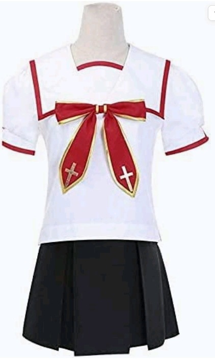 新田ヒナ コスプレ衣装 変装