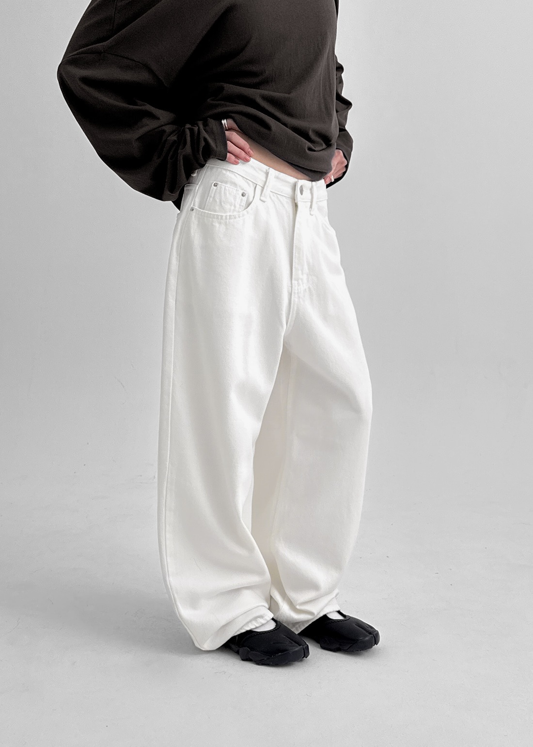 キーロールドバルーンワイドコットンパンツ