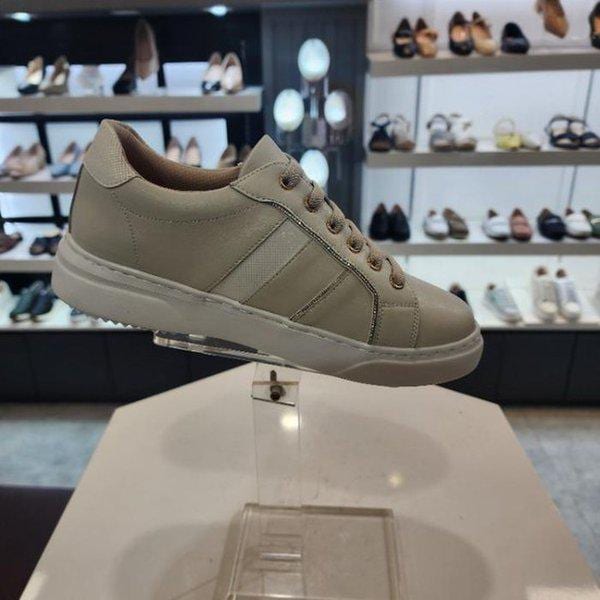 HC10 足の甲バンドスニーカーアイボリー LCWS87U42639 (40818400)