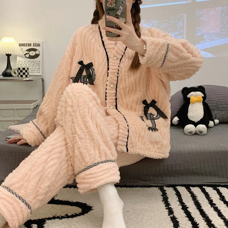 秋冬パジャマ前開きパジャマ長袖大きいサイズパジャマセットアップレディースルームウェア裏起毛厚ロング丈パジャマセミロングパジャマ冬