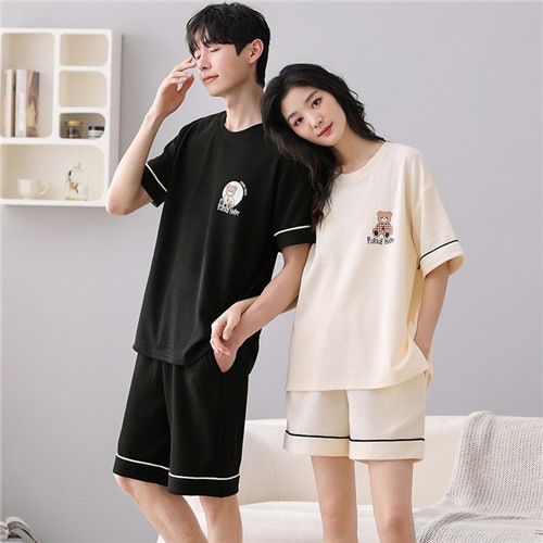 ルームウェア ペアパジャマ なら部屋着 ばかりでなく近くのコンビニにも行けます