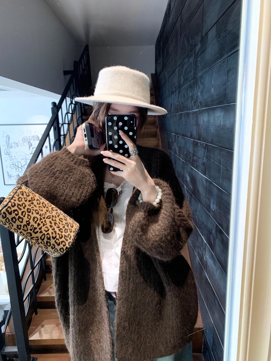 2025秋冬 韓国 ショート丈 防寒刺繍 エレガント カーディガン トップス長袖 羽織り きれいめライトニット オフィス OLへそ出しフレンチシースルーファッションスリーブレディース