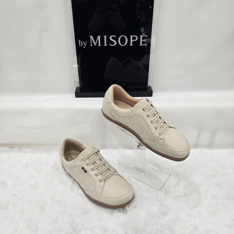 By 女性 キルティング ディテール ロー スニーカー 112HT430SS008 IVORY 3 JJ