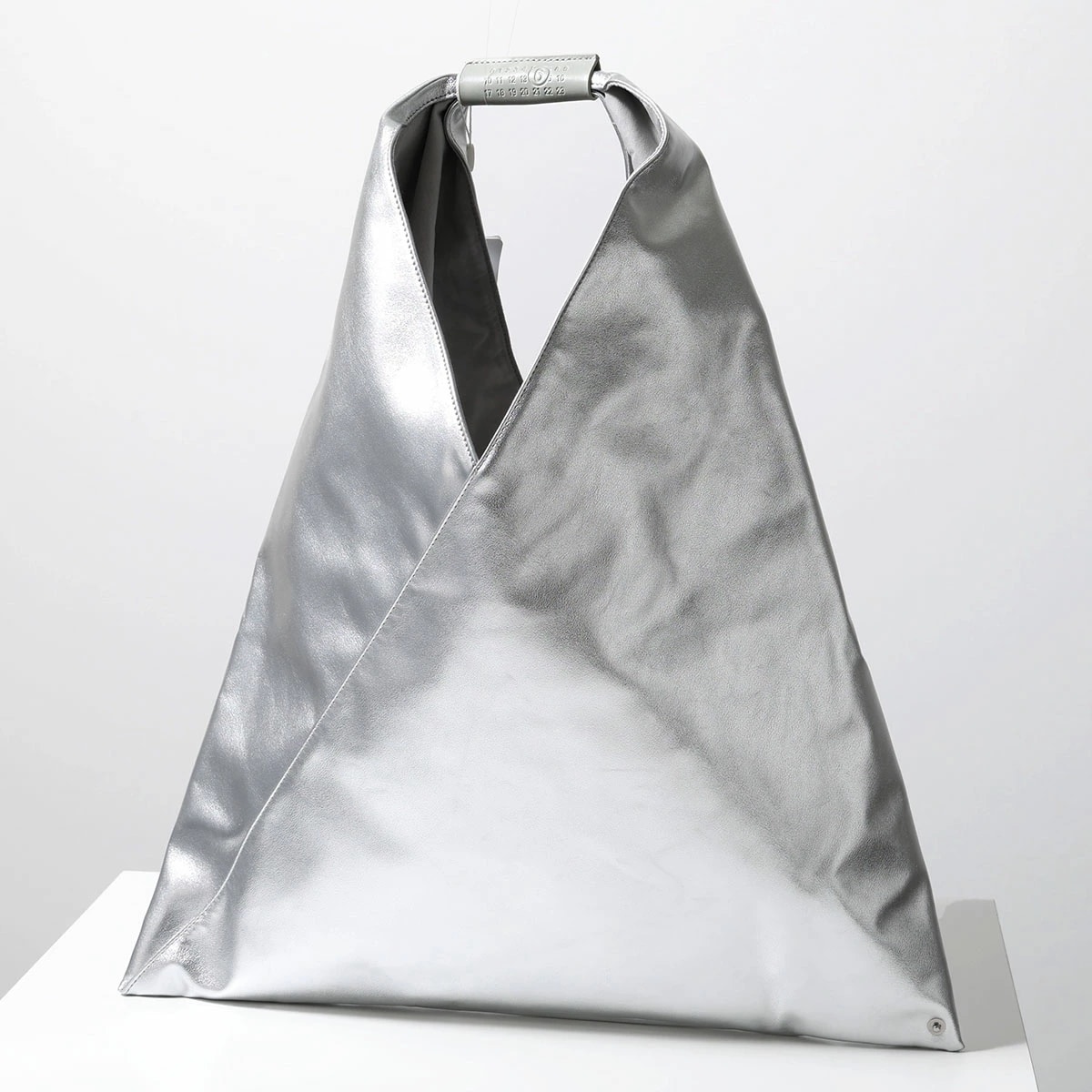 MM6 エムエムシックス メゾンマルジェラ トートバッグ Japanese ジャパニーズ クラシック ミディアム S54WD0039 P8496 レディース レザー