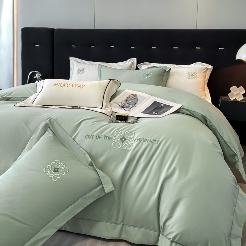 高級軽量高級コットン刺繍4点セット純綿刺繍コットンシーツキルトカバーベッドシーツギフト