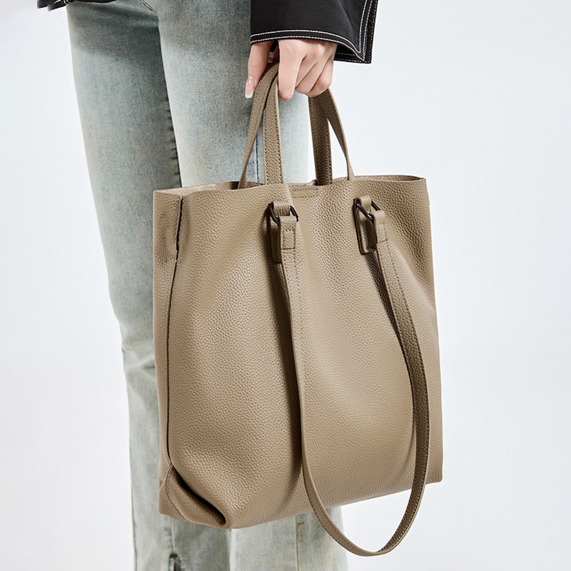 2025 秋 トートバッグ 新作 人気 大容量 本革 通勤 ショルダーバッグ レディースバッグ 韓国ファッション