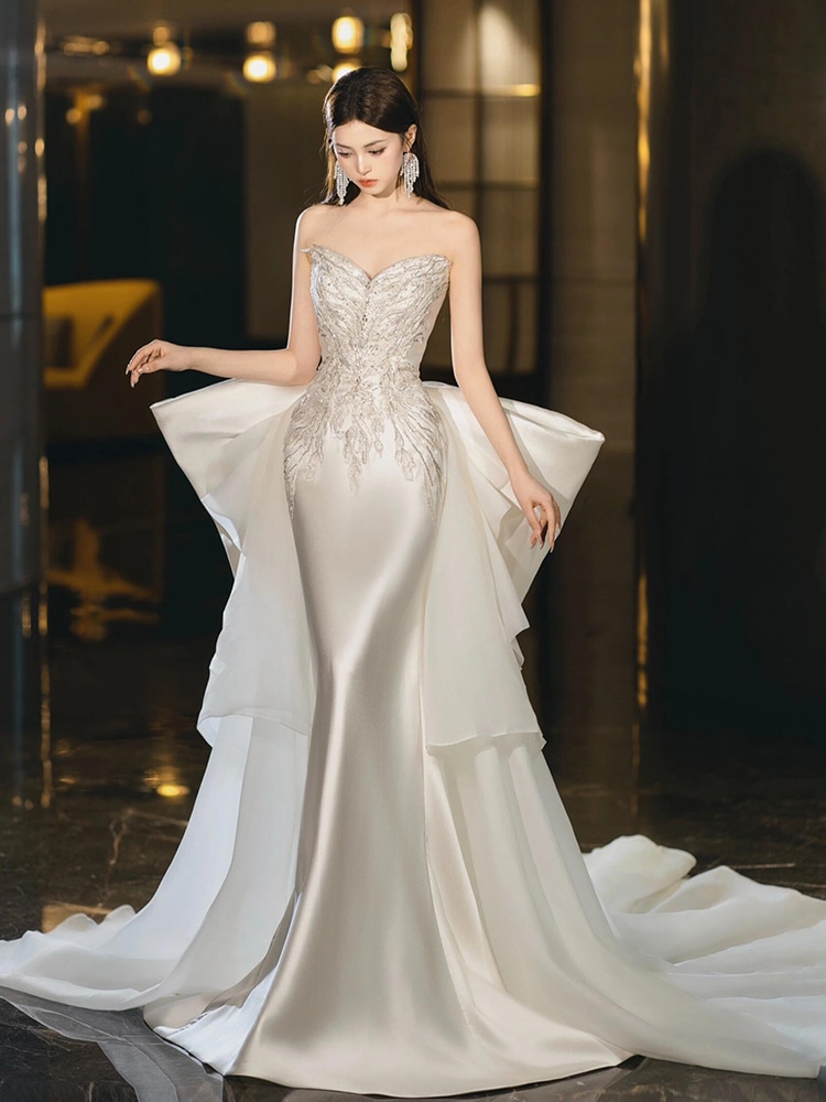 フィッシュテールウェディングドレス2025花嫁プチライトチューブトップサテンメインベール高品質テクスチャウエスト 7,880円