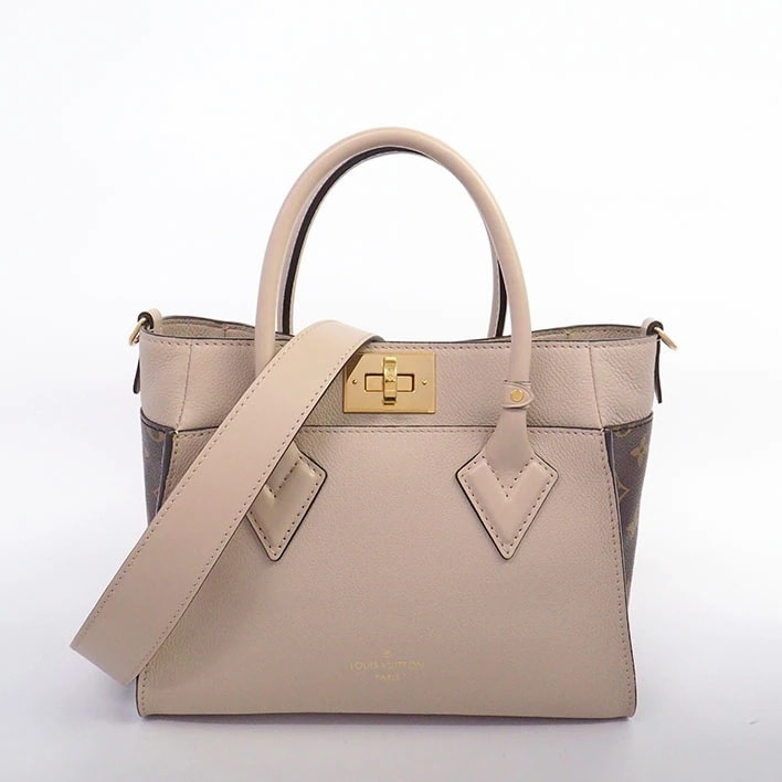 【美品】ルイ ヴィトン オンマイサイド PM モノグラム レディース 【ショルダーバッグ】