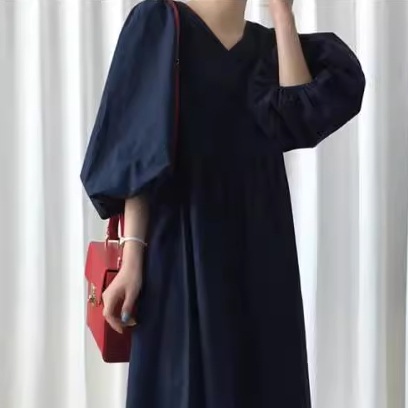 レディース ワンピース ロングワンピース フレアワンピース ロング丈 5分袖 ボリューム袖 Vネック かわいい 大人可愛い きれいめ シンプル 上品 おしゃれ かっこいい レトロ こなれ感 個性的