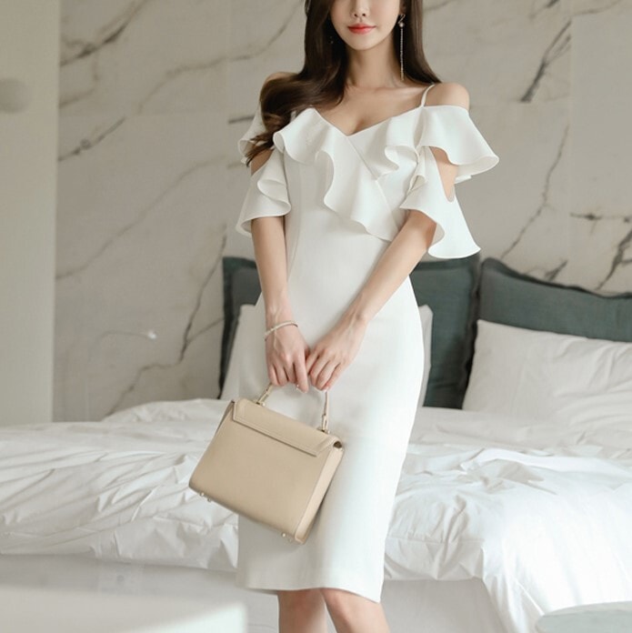 キャミソールワンピース ワンピ ミディアム丈 ミディ ホワイト タイトドレス タイトワンピース